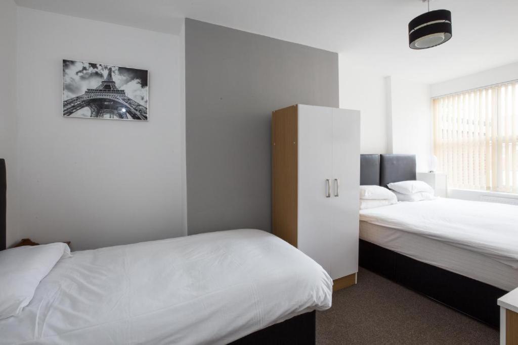 Grosvenor Hotel Ръгби Екстериор снимка