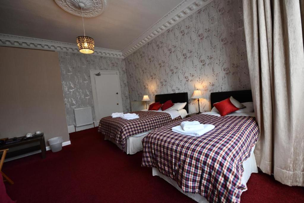 Grosvenor Hotel Ръгби Екстериор снимка